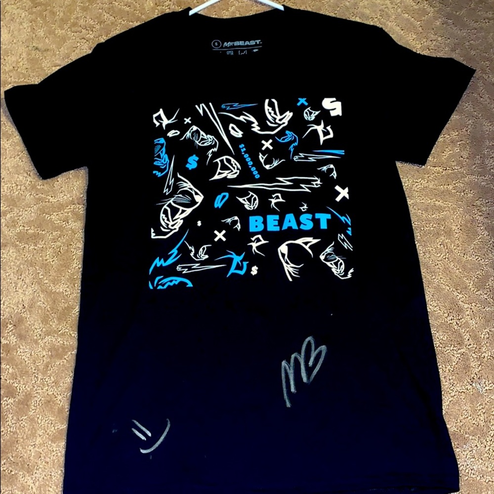 SIGNED MRBEAST MERCH BRAND NEW LIMITED EDITION